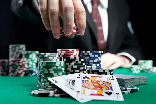 Enjoy Online Casino Fun through 온라인 슬롯 머신