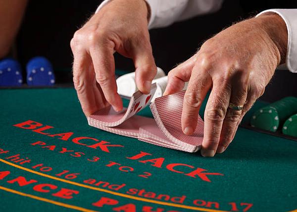 Exploring Premium Blackjack Tables across the best online casino sites Singapore for Gamers
