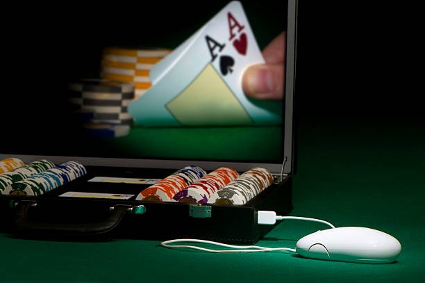 How to Compare Different Online Casino Singapore Game Categories